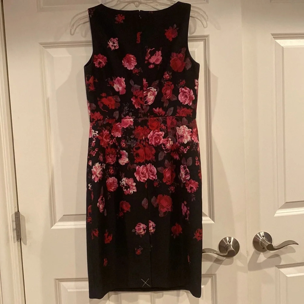 2 petite  Talbots black dress with flowers - NWT - Picture 3 of 3